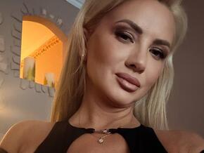BlondnotBlond