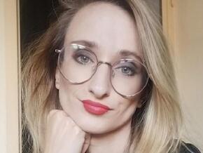 BrendaAlone2