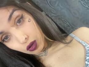 CRISTIN_HORNY