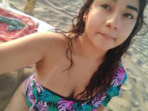 Camila_Pink
