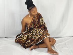 Curvypear76x