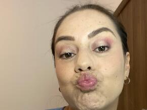 HoneyLove81