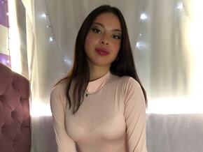 Julieta_Diazz