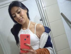 JuneEvansxx