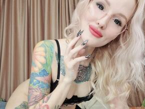 Kate_Monroe