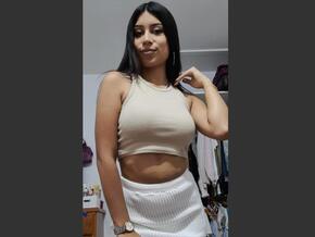 Luana_Latina