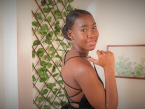 Nathifa_Lamar
