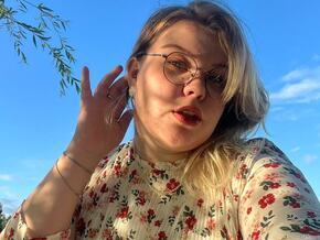Niki_Burns