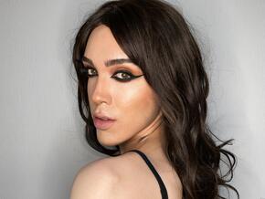 Stripperella_Jones
